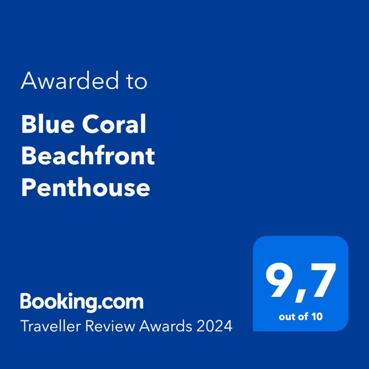 Blue Coral Beachfront Penthouse Flic-en-Flacq Exterior foto